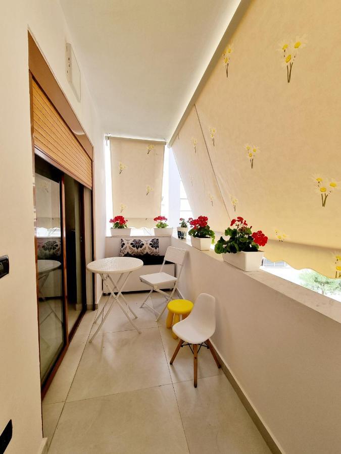 Vacation Home Near The Sea Дуррес Экстерьер фото